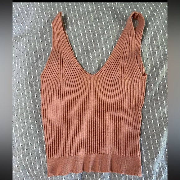 tanks, jackets, dresses - Picture 10 of 10